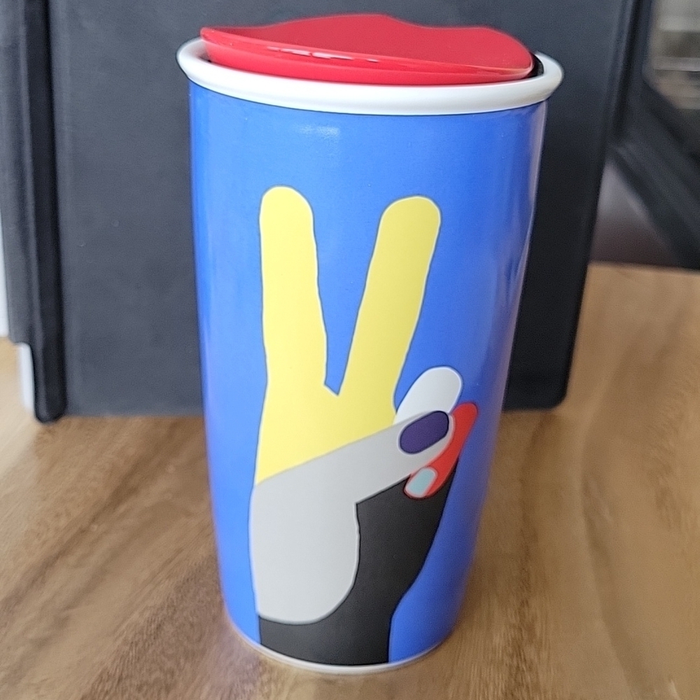 Starbucks 12 fl oz mug with lid